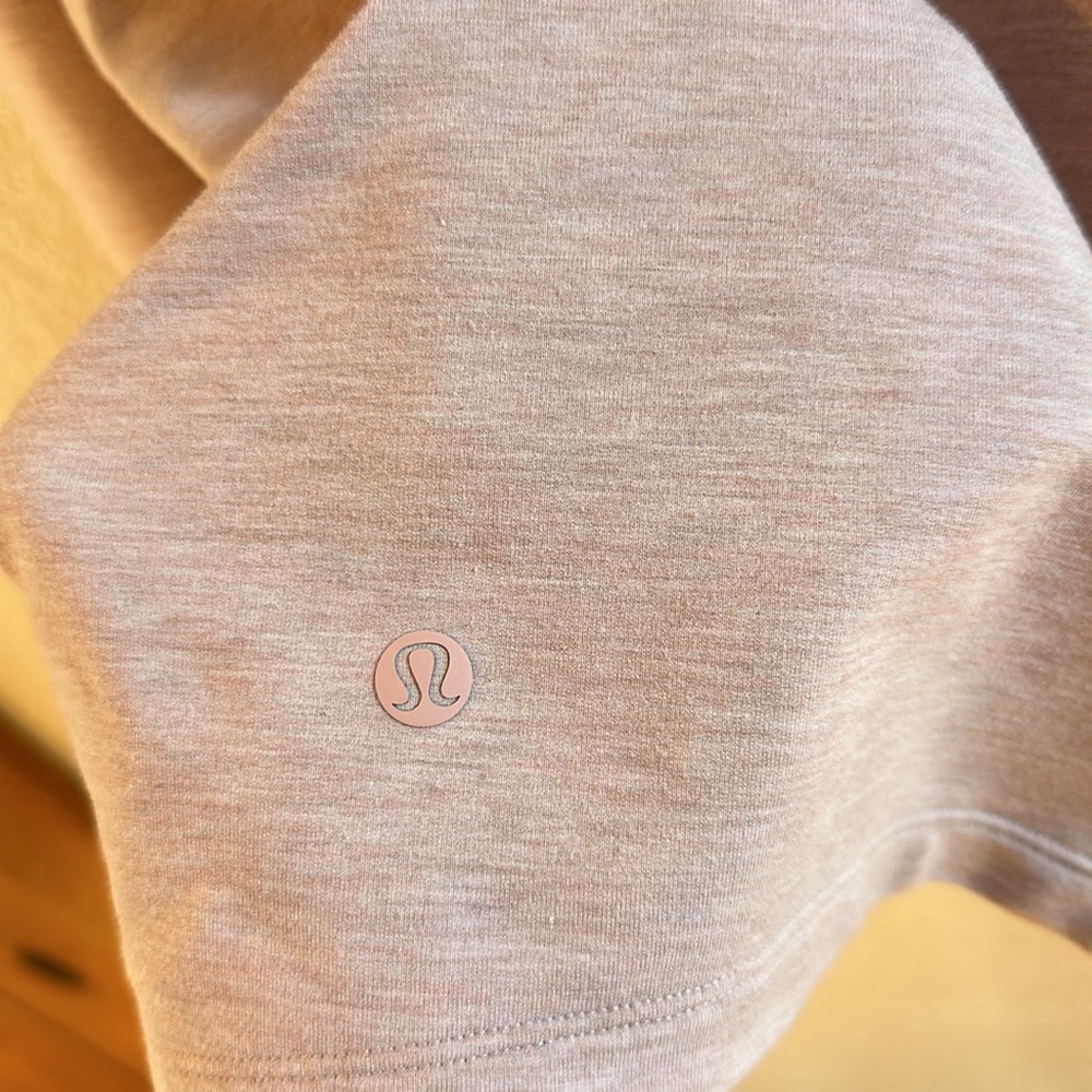 Lululemon Tuck & Gather Pullover - Picture 5 of 5